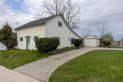 290 Garafraxa Street N, West Grey, On N0g 1r0