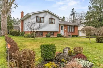 705 11th Street W, Owen Sound, On N4k 3t4