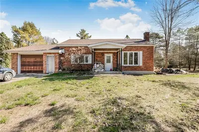 670 Huron Road, South Bruce Peninsula, On N0h 1x0