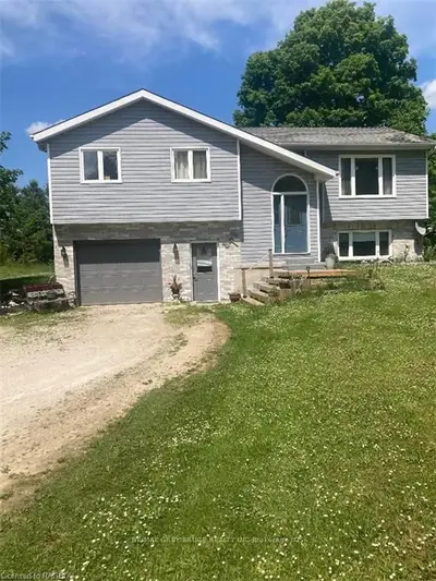 758441 Girl Guide Road, Georgian Bluffs, On N0h 2k0