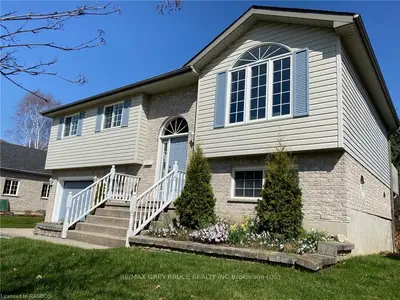 216 2nd A Street W, Owen Sound, On N4k 6x3