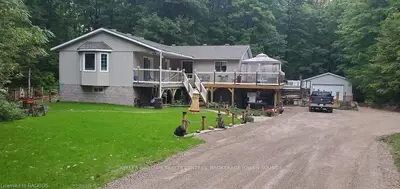 243 Spry Lake Road, South Bruce Peninsula, On N0h 2t0