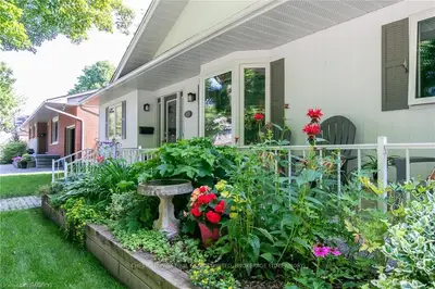 425 4th Avenue E, Owen Sound, On N4k 2m9