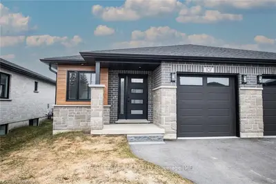 107 W Jefferey Way, Wellington North, On N0g 2l4