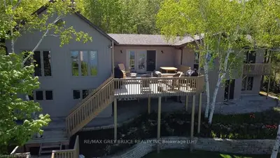 92 Moore Street, Northern Bruce Peninsula, On N0h 1w0
