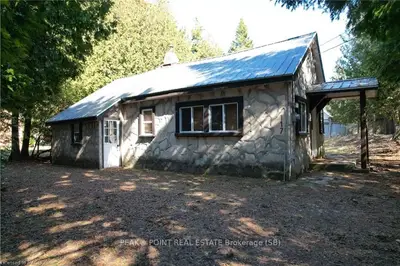 117 Second Avenue N, South Bruce Peninsula, On N0h 2g0