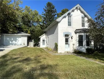377 Russell Street, Kincardine, On N2z 2a9