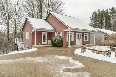 148 Fedy Drive, South Bruce Peninsula, On N0h 2g0
