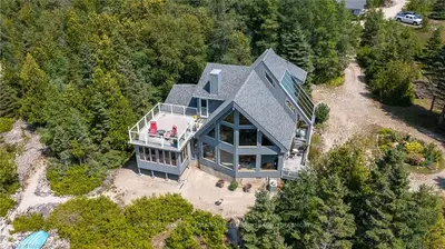 37 Pedwell Drive, Northern Bruce Peninsula, On N0h 2r0