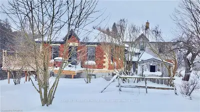 9508 Concession 6 Road N, Wellington North, On N0g 2l0