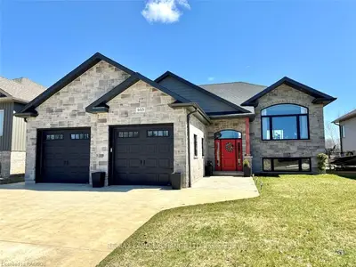 403 Ridge Street, Saugeen Shores, On N0h 2c3
