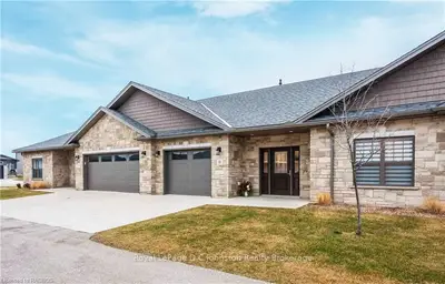 1050 Waterloo Street 18, Saugeen Shores, On N0h 2c4