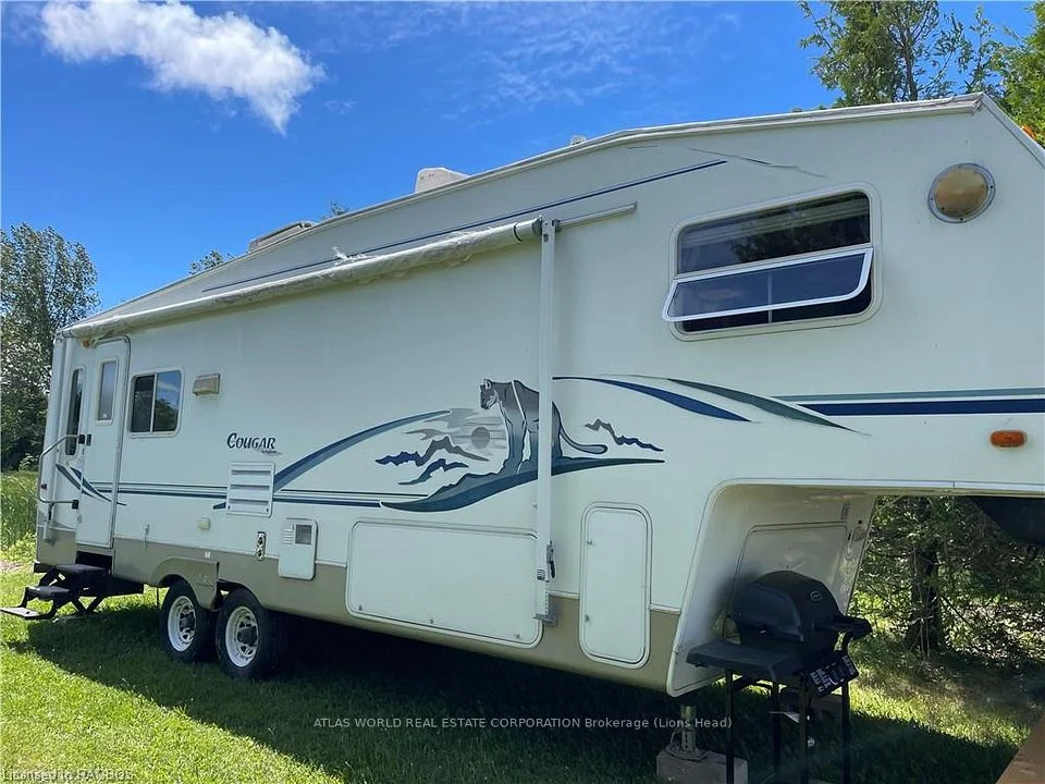 9 TAMARAC Road 27, Northern Bruce Peninsula, ON N0H 2R0