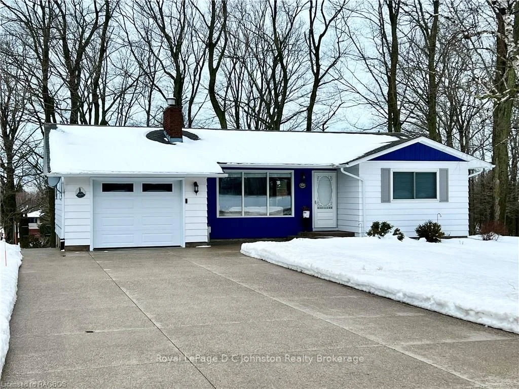 308 Tyendinaga Drive, Saugeen Shores, On N0h 2l0