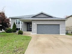 493 Bluewater Drive, Saugeen Shores, On N0h 2c1
