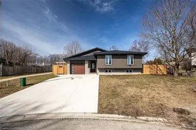 910 Hoover Court, Saugeen Shores, On N0h 2c4