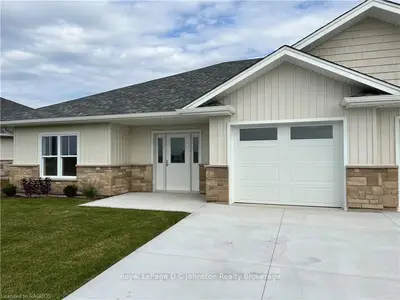 1081 Waterloo Street N, Saugeen Shores, On N0h 2c3