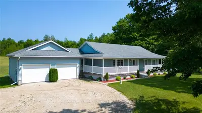 894 Purple Valley Road, South Bruce Peninsula, On N0h 2t0