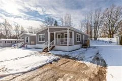 35 Sussex Square, Georgian Bluffs, On N4k 5n5