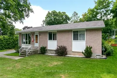 995 10TH Avenue E, Owen Sound, ON N4K 3H8