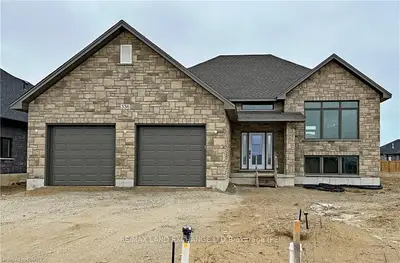 336 Mclean Crescent, Saugeen Shores, On N0h 2c3
