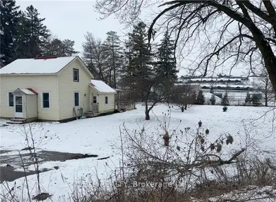 15 Queen Street South, Brockton, On, N0g 2v0