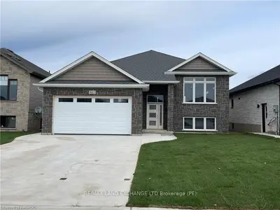 407 Northport Drive, Saugeen Shores, On N0h 2c8