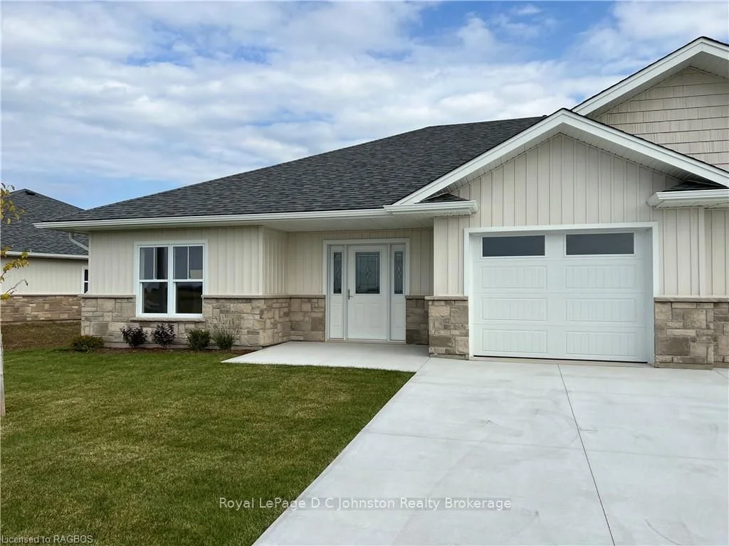 1087 Waterloo Street N, Saugeen Shores, On N0h 2c3