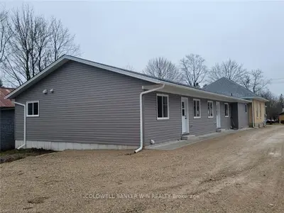 360 John Street B, Wellington North, On N0g 2l3