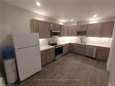1180 3rd Avenue E, Owen Sound, On N4k 2l4