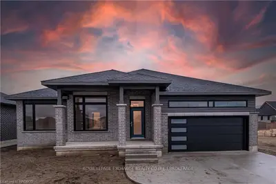 340 Normanton Street, Saugeen Shores, On N0h 2c2
