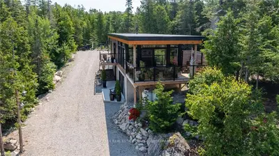 72 Harpur Drive, Northern Bruce Peninsula, On N0h 2r0