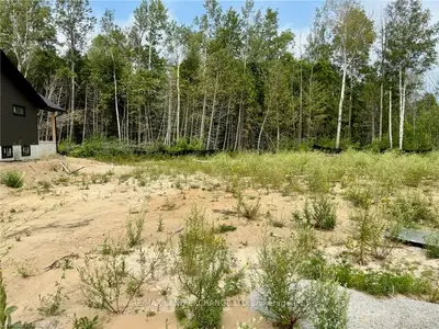 23 LAKEFOREST Drive, Saugeen Shores, ON N0H 2L0