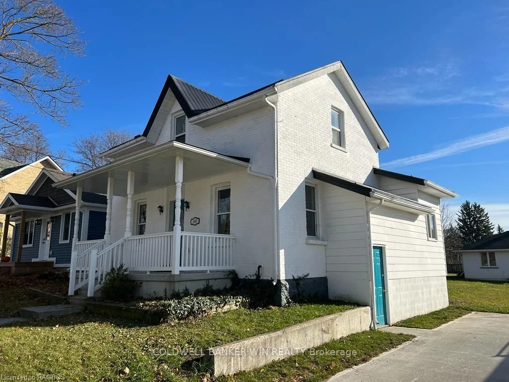 140 Queen Street W, Wellington North, On N0g 2l3