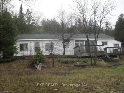 262 CAPE CHIN SHORE NORTH Road, Northern Bruce Peninsula, ON N0H 1N0