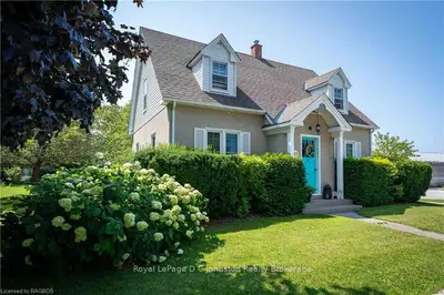 642 Gustavus Street, Saugeen Shores, ON N0H 2C0