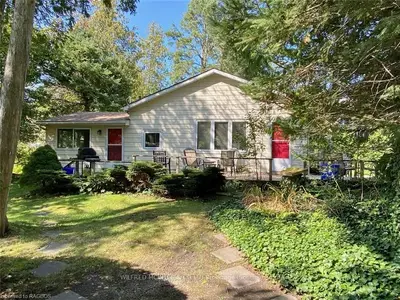 338 LAKE Street, Saugeen Shores, ON N0H 2L0