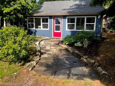 605 2ND AVENUE SOUTH Avenue, South Bruce Peninsula, ON N0H 2G0