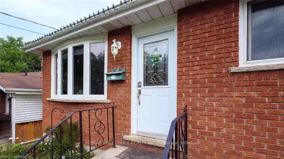 640 18TH Street E, Owen Sound, ON N4K 2A8