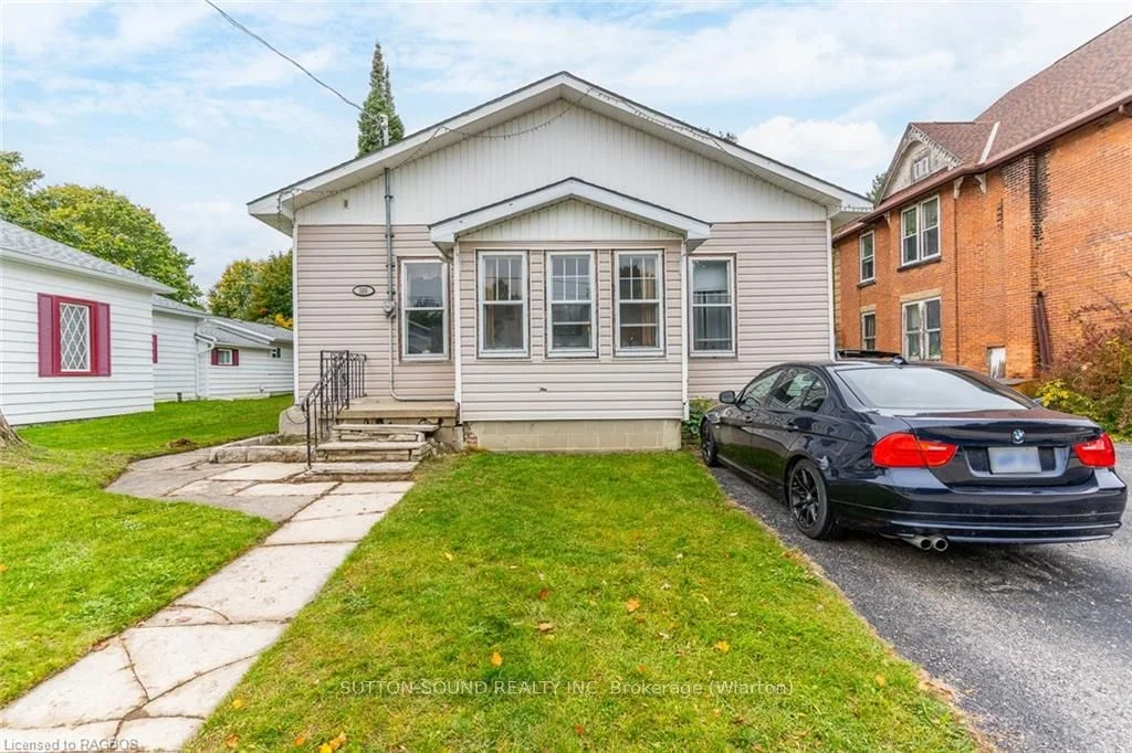 500 BROWN Street, South Bruce Peninsula, ON N0H 2T0