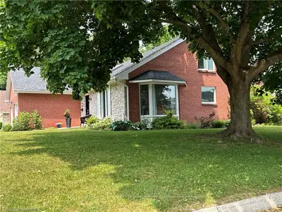 437 6TH Avenue W, Owen Sound, ON N4K 6K1