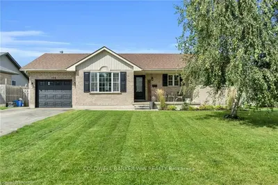 135 CONNERY Road, Wellington North, ON N0G 2L2