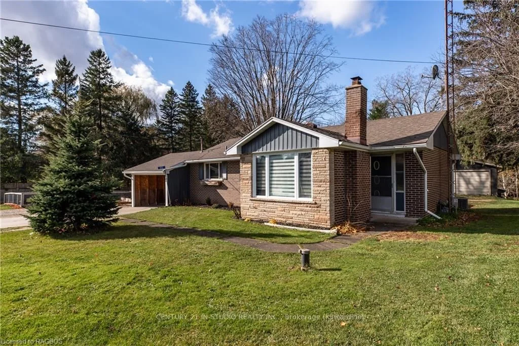 80 GEORGE Street, Morris Turnberry, ON N0G 1G0