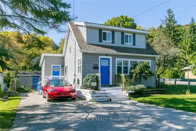 1598 5TH Avenue W, Owen Sound, ON N4K 5B5
