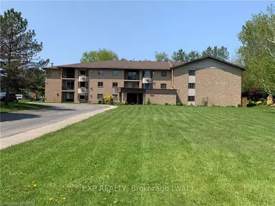 125 HINKS Street 101, Brockton, ON N0G 2V0