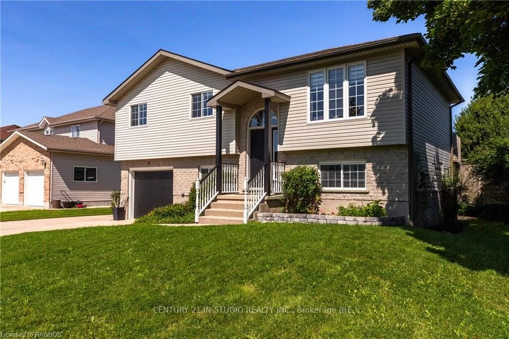 27 CHURCH Street, Kincardine, ON N0G 2T0