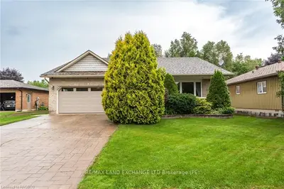 141 GREY Street S, Saugeen Shores, ON N0H 2L0