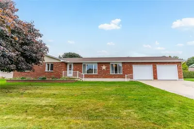 620 CENTENNIAL Crescent, South Bruce Peninsula, ON N0H 2T0