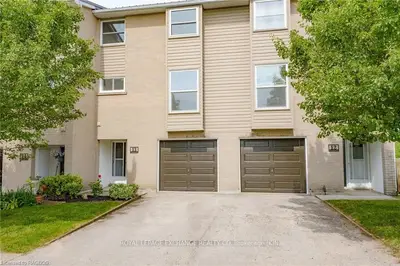 13 PHILIP Place, Kincardine, ON N2Z 2E7