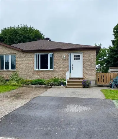 158 BRICKER Street, Saugeen Shores, ON N0H 2C1